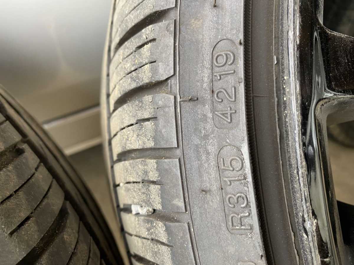22インチホイールタイヤ4本セット245/30R22バリ山タイヤハリアー アルファード