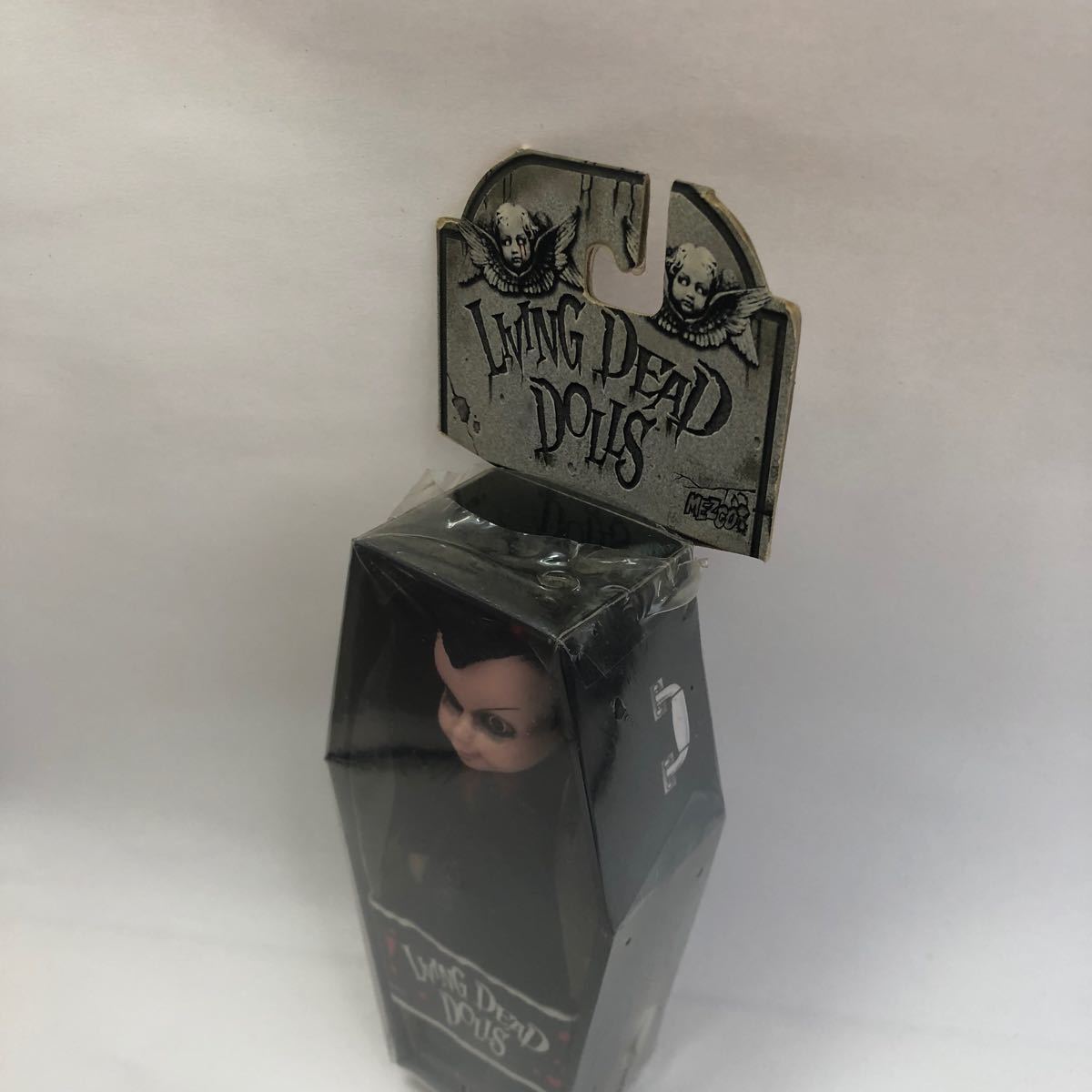 メズコ リビングデッドドールズミニ シリーズ2 ルーサファイア　LIVING DEAD DOLLS SERIES MINI 2 