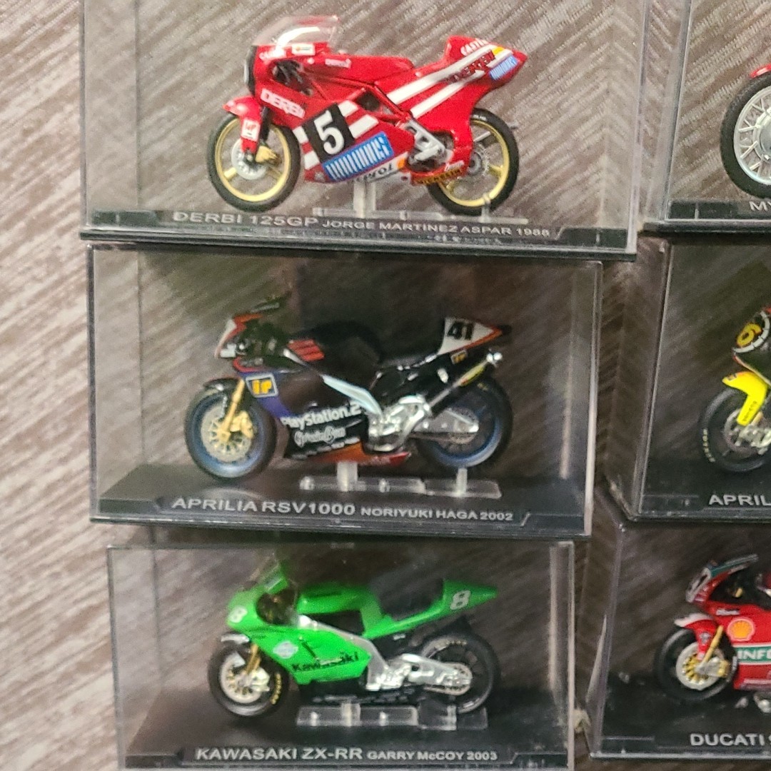ディアゴスチーニ チャンピオンバイクコレクション ZX-RR - ミニカー ディアゴスチーニ チャンピオンバイクコレクション ZX-RR - ミニカー