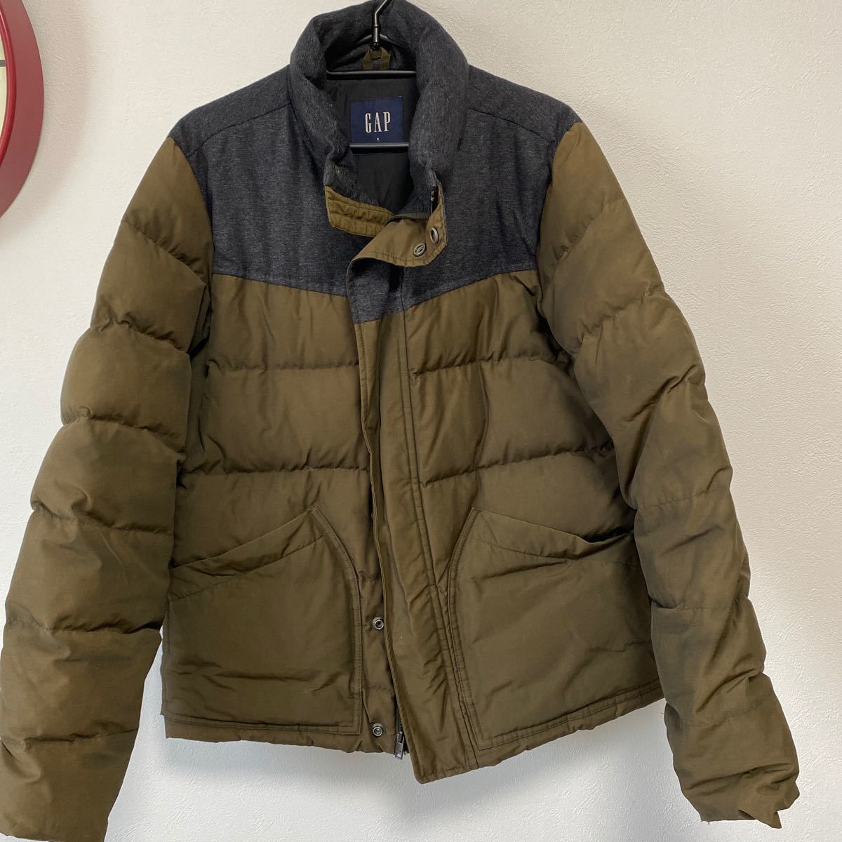 ダウンジャケット メンズアウター GAP カーキ切替ダウン