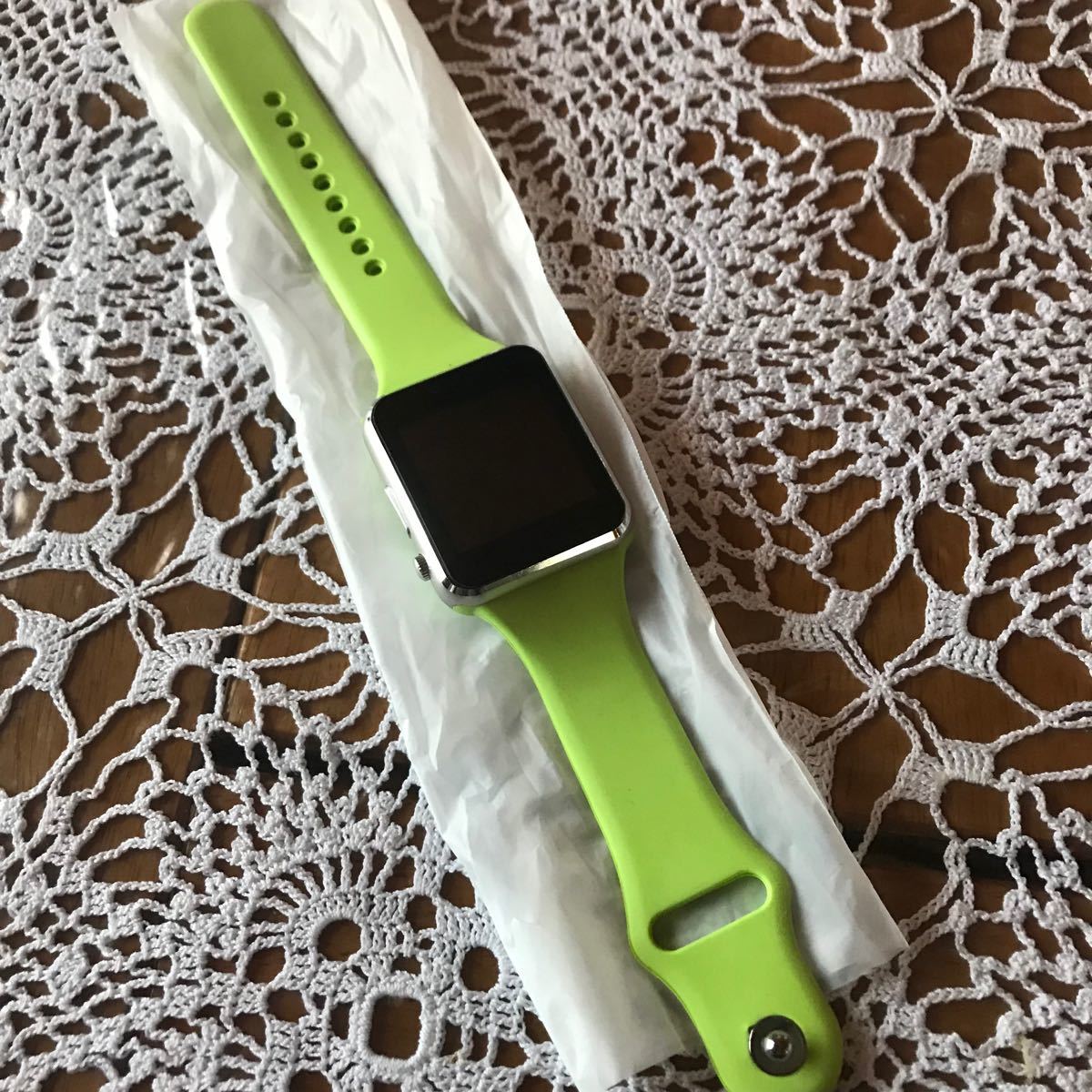 スマートウォッチ　 腕時計　Android   Bluetooth   アンドロイド　黄緑