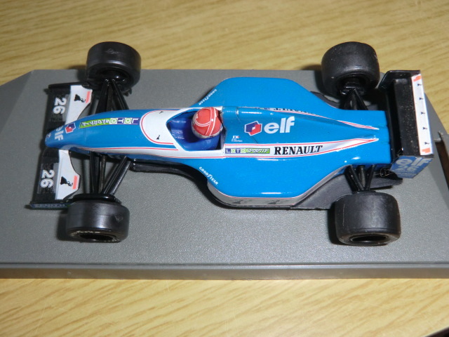 ONYX 136 1/43 リジェ LIGIER GITANES JS37 RENAULT #26 ERIC COMAS ケース割れあり_画像5