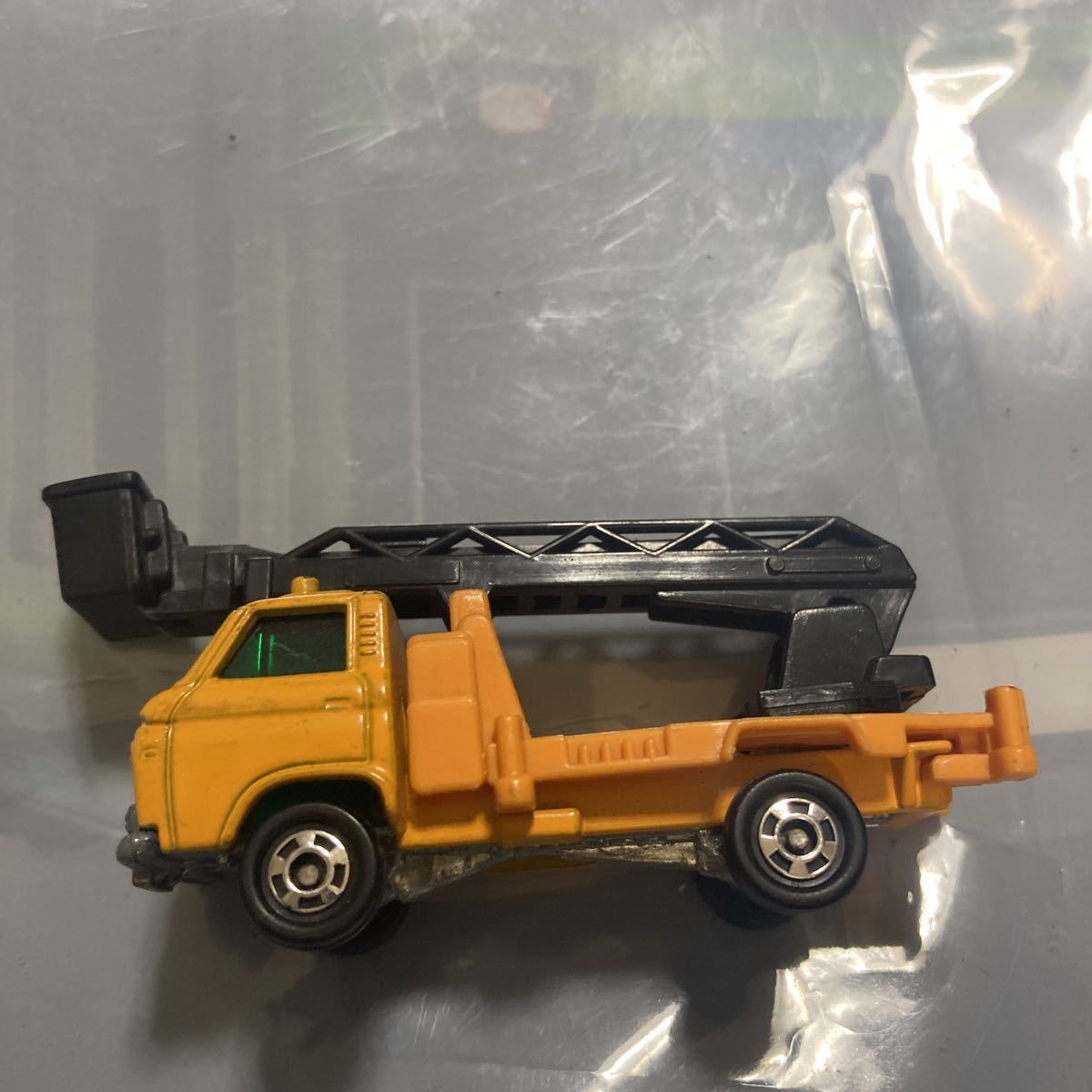 トミカ黒箱 日産キャブオールスカイマスター輸出仕様 トミカ黒箱 日産キャブオールスカイマスター輸出仕様