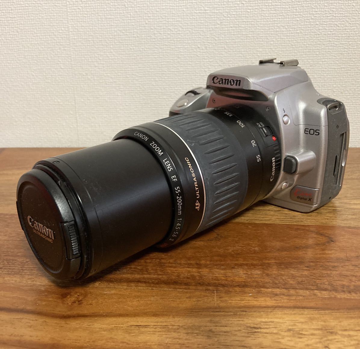 ヤフオク! - Canon EOS KISS DS126151 一眼レフ デジタルカメ...