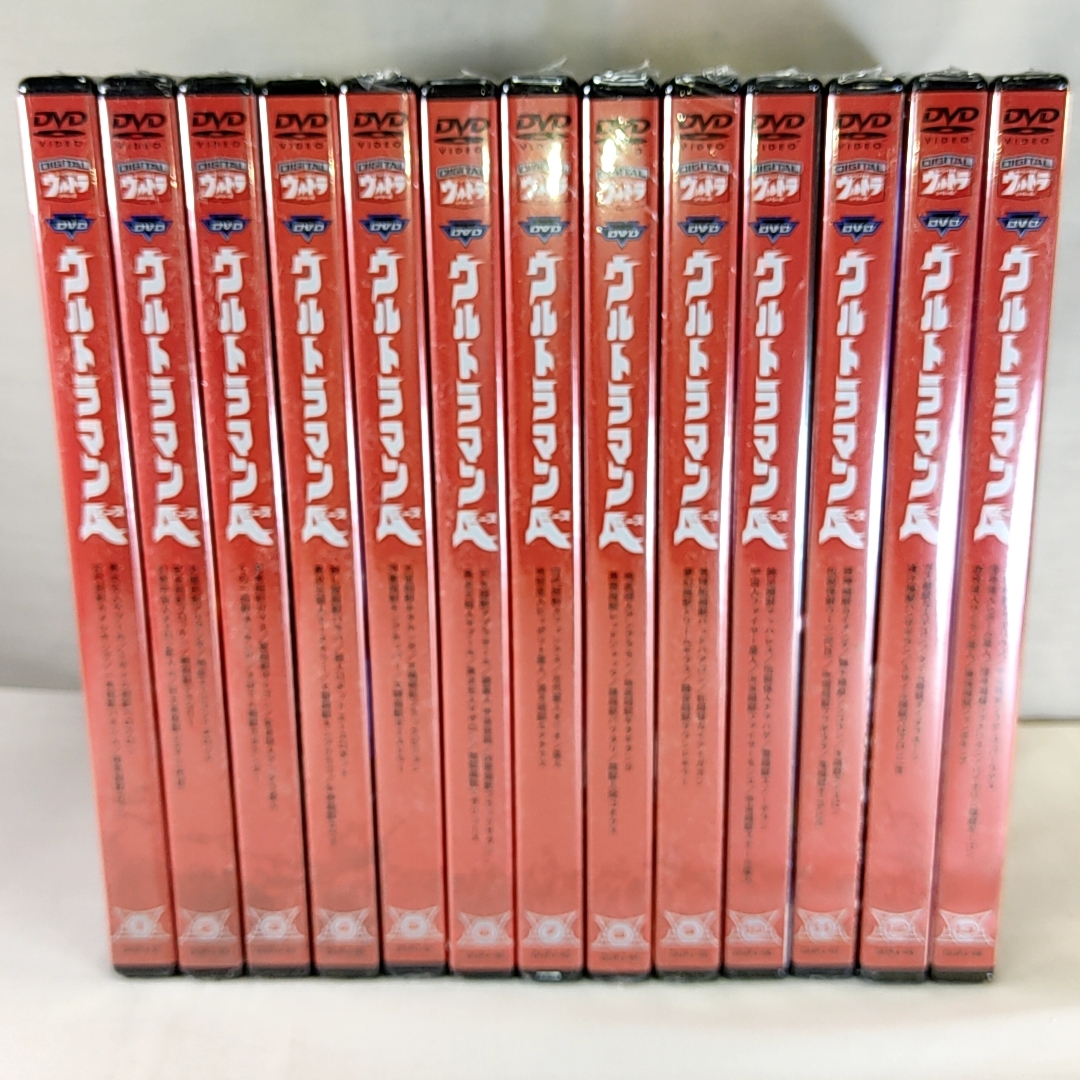 Yahoo!オークション - 新品未開封 廃盤 ウルトラマンエース DVD 全13巻
