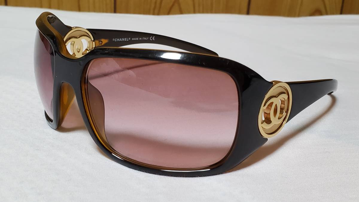 正規 シャネルCHANEL ココマークロゴ サングラス 茶 CCエンブレムゴールド ラージLリング ブランドアイコン mixカラーグラマラスアイウェア