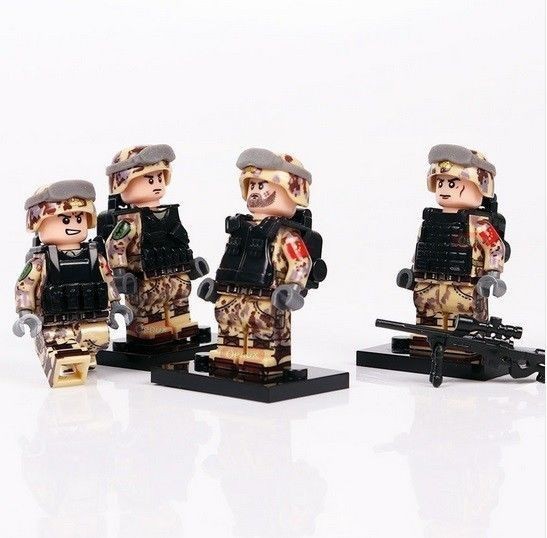 LEGO レゴ 互換 ソルジャー 迷彩色 特殊部隊 砂漠戦 カスタム ミニフィグ 6体セット 大量武器・装備・兵器付き！送料無料！_画像4