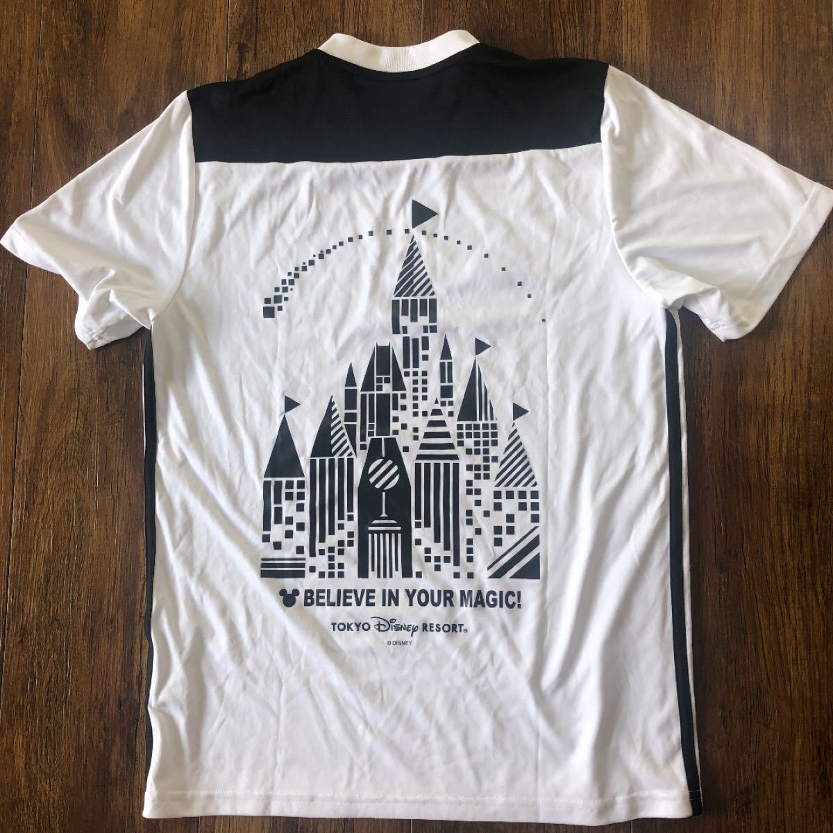 Paypayフリマ Disney Adidas アディダス ディズニー コラボtシャツ Paypayフリマ Disney Adidas アディダス ディズニー コラボtシャツ