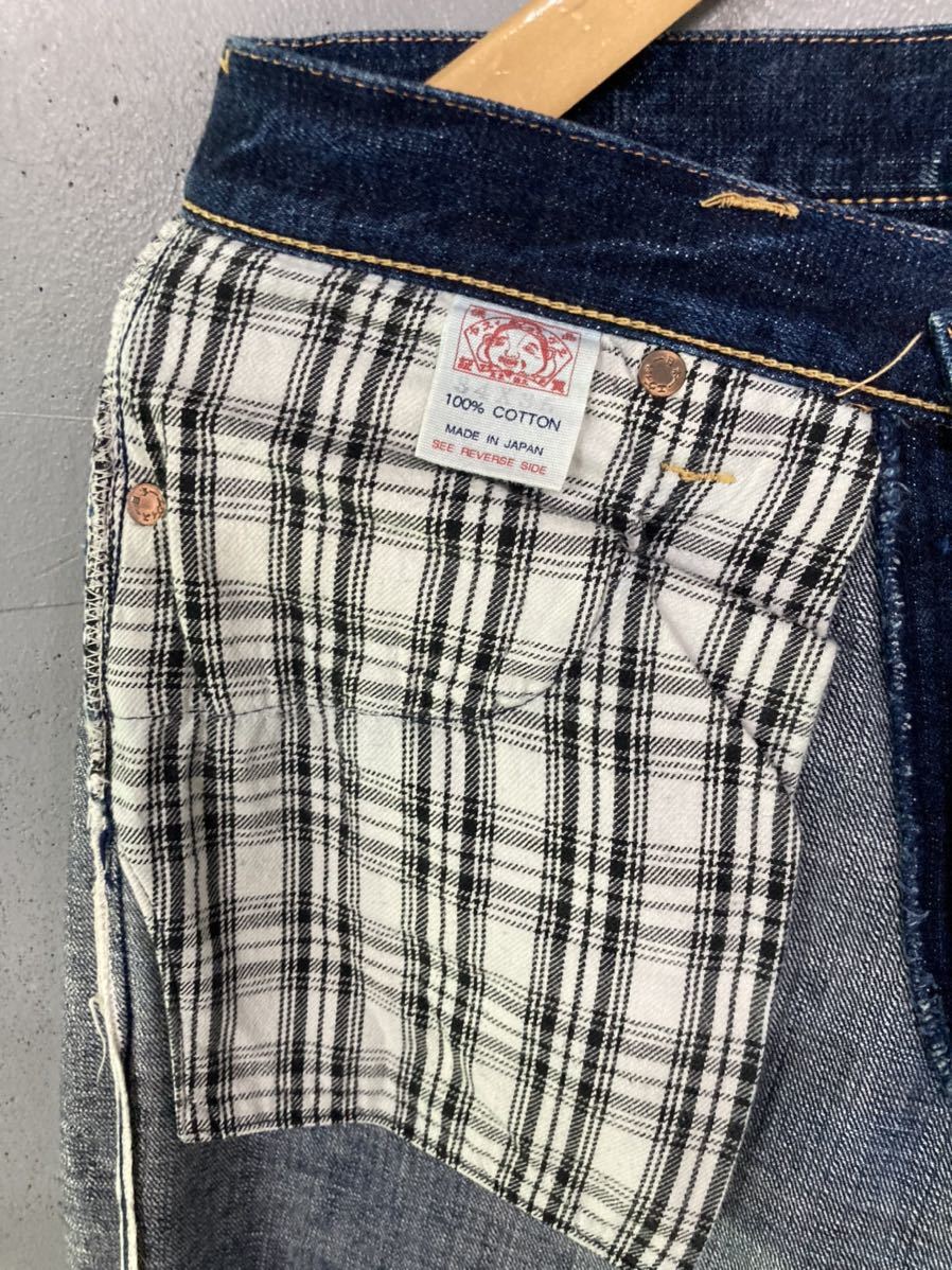 美品 EVISU 縦カモメセルビッチデニム 刺繍ペイントカモメ 日本 美品 EVISU 縦カモメセルビッチデニム 刺繍ペイントカモメ 日本