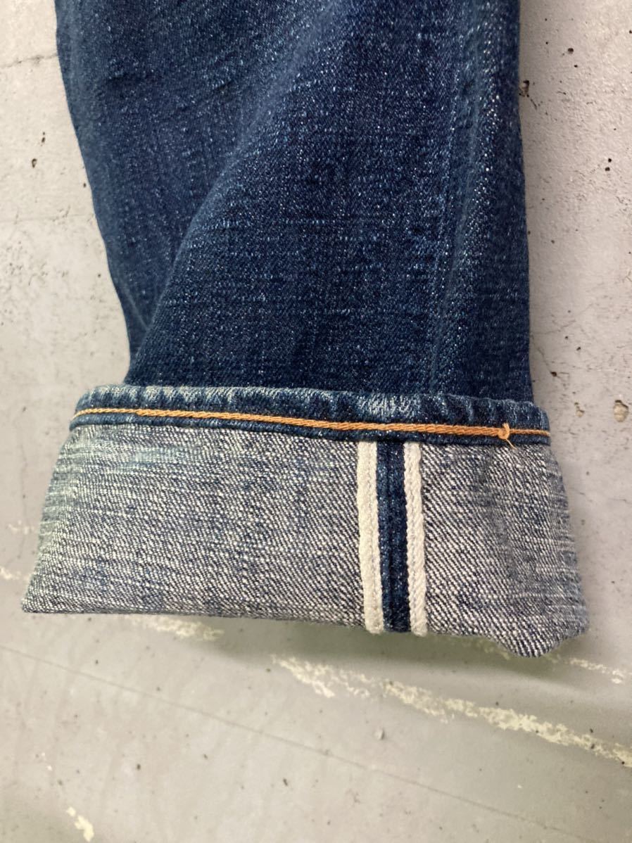 美品 EVISU 縦カモメセルビッチデニム 刺繍ペイントカモメ 日本 美品 EVISU 縦カモメセルビッチデニム 刺繍ペイントカモメ 日本