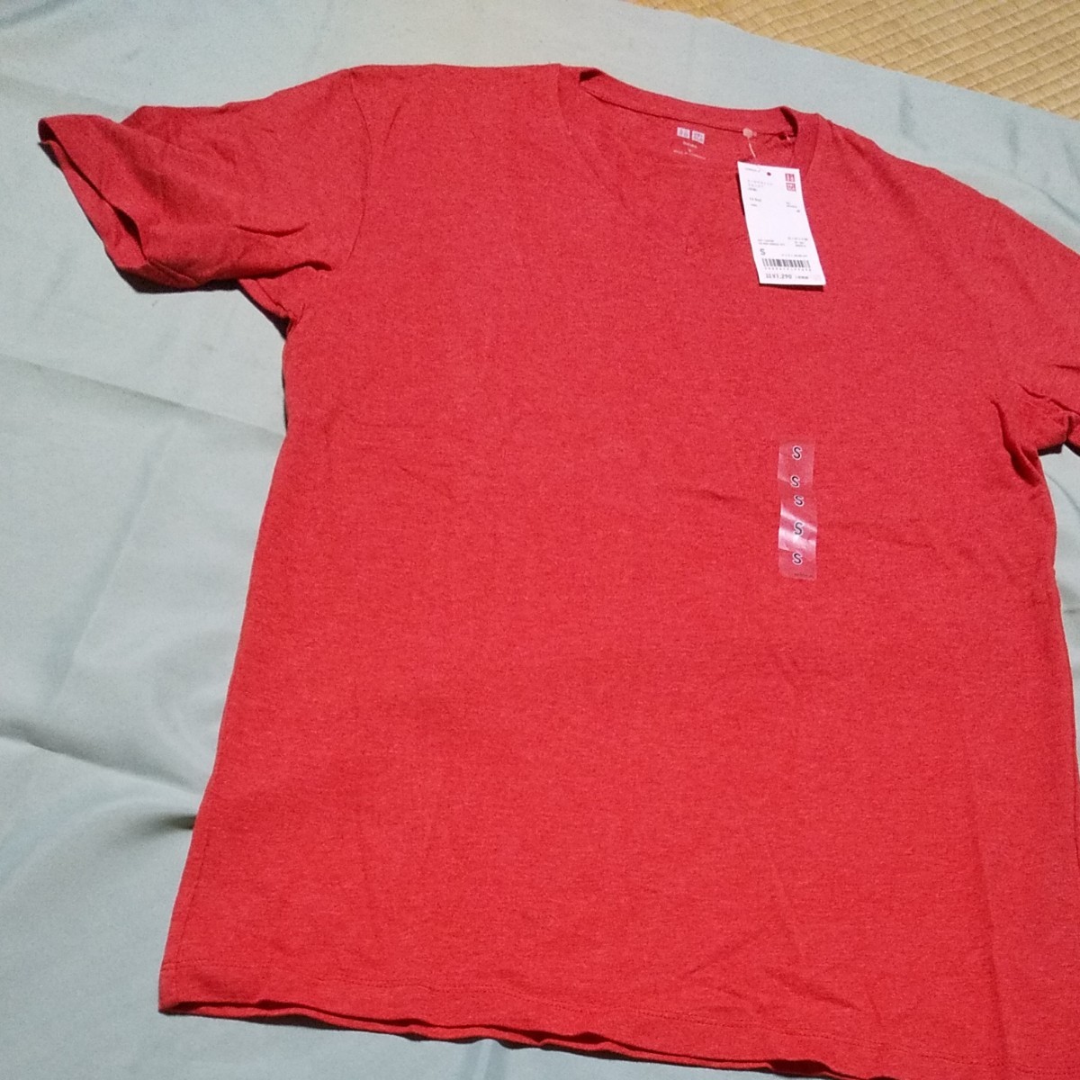 新品 ユニクロ スーピマコットン Vネック T 半袖 赤綿 S  メンズ Tシャツ 半袖 無地 涼しい 夏服トップス 部屋着