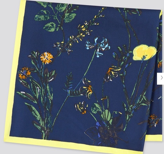 Paypayフリマ 1500円 新品 シルクプリントスカーフ オシバナ ユニクロ 絹 スカーフ チーフ ポケットチーフ 青 黄色 花柄 小物 ファッション