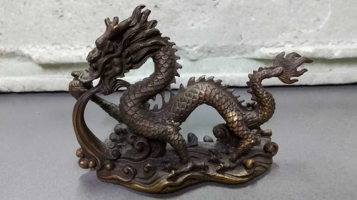 古い 龍置物 ドラゴン 置物 銅製 中国物?