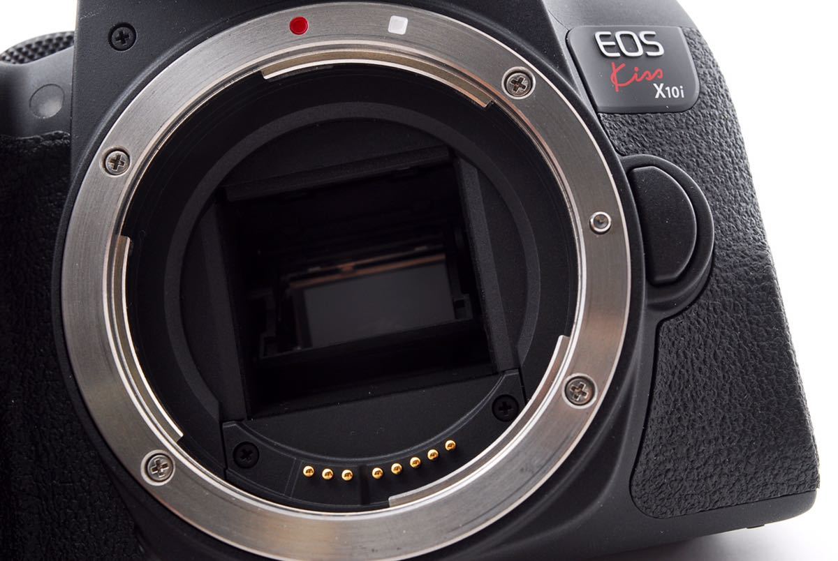 独特な 【送料無料】 Canon EOS Kiss X10i単焦点レンズセット！ デジタルカメラ キヤノン (Canon) 