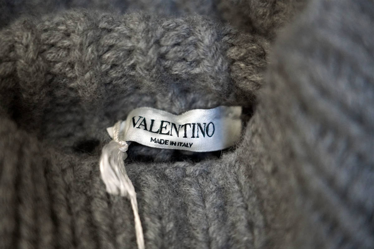 Valentino デザインセーター - rehda.com