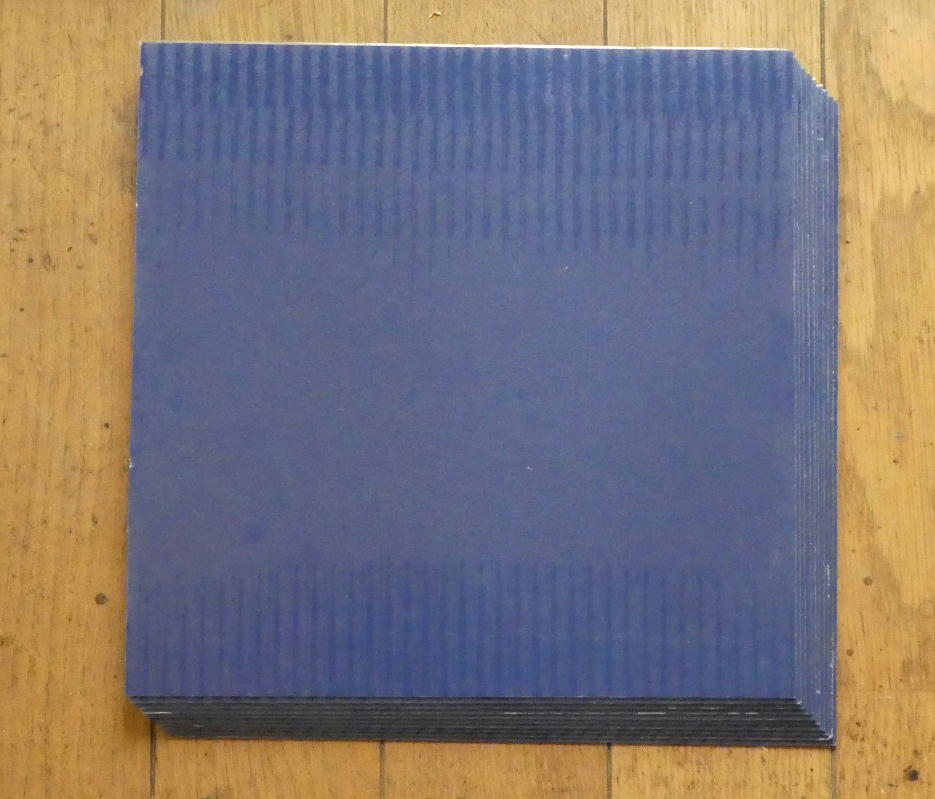 アイカメラミン化粧板K-6613KN 端材　青・ブルー (つやなし)　約220ミリｘ約220ミリ 厚み約1ミリ 10枚_画像1