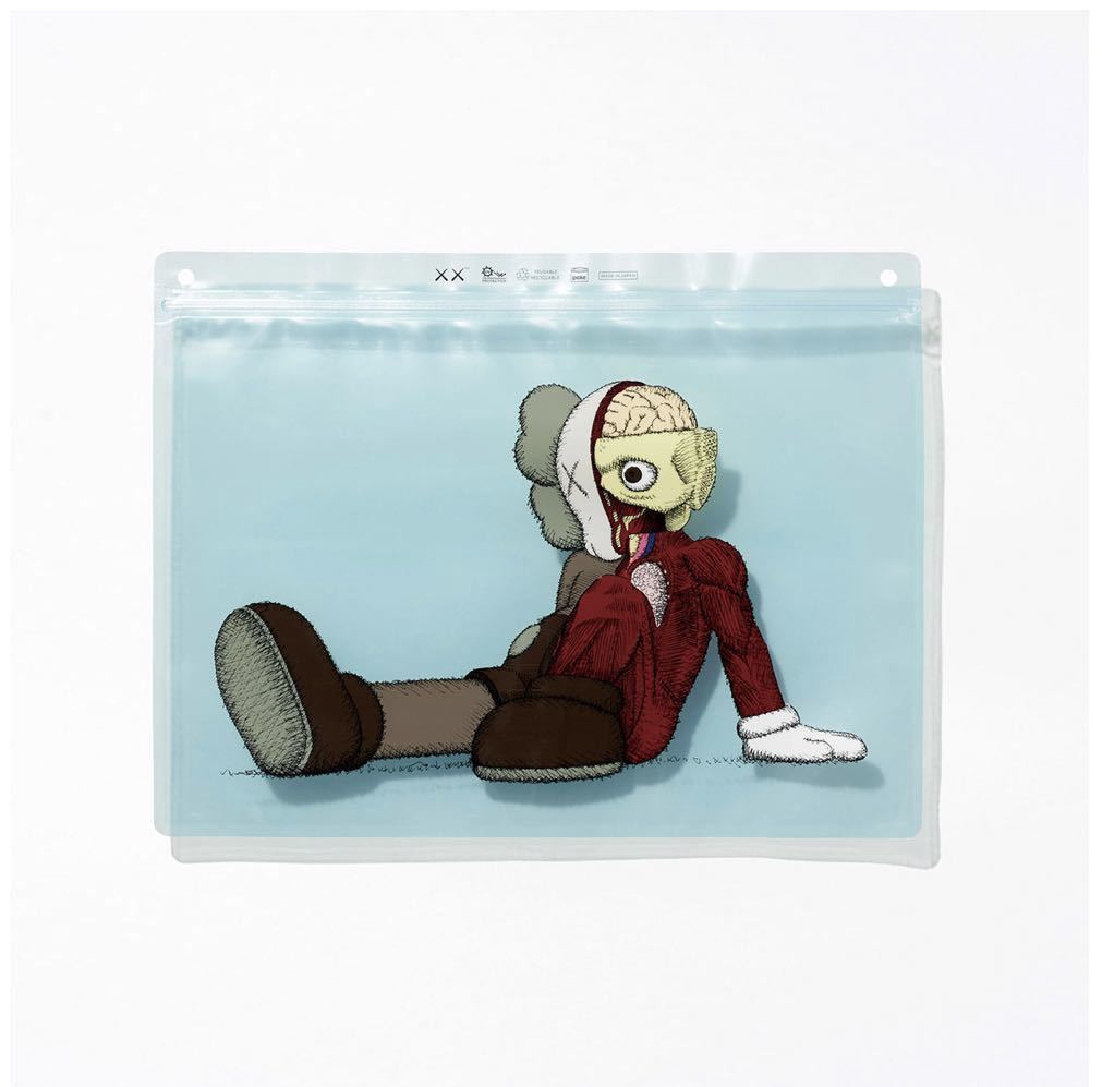 KAWS TOKYO FIRST KAWS x Pake Set KAWS TOKYO FRIST限定カラー KAWS TOKYO FIRST KAWS x Pake Set KAWS TOKYO FRIST限定カラー