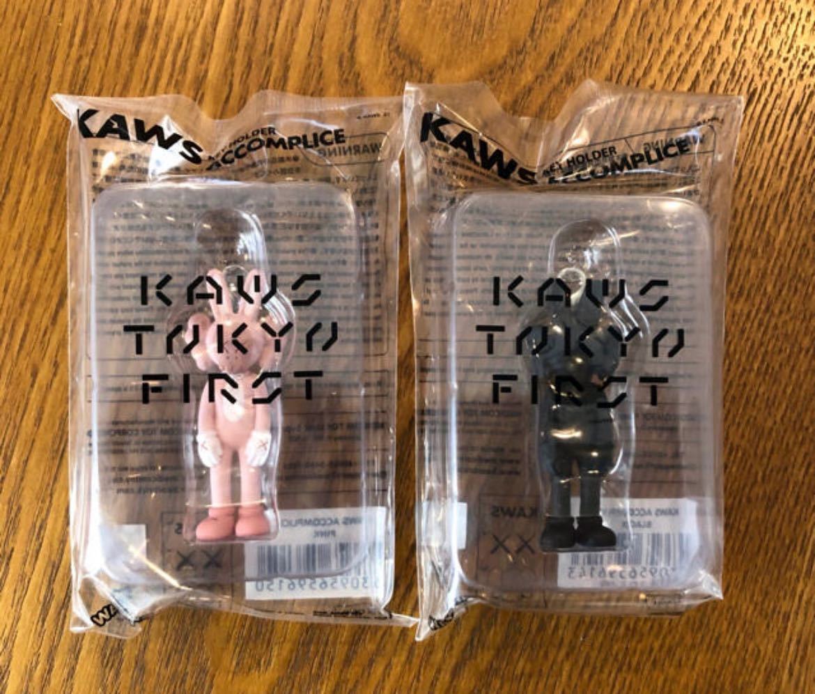 TOKYO FIRST KEYHOLDER3点セットカウズキーホルダー-