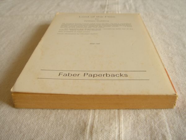 【洋書・英語 ペーパーバック】Lord of the Flies /Faber /William Golding ウィリアム ゴールディング /蠅の王 文学 ディストピア_画像4