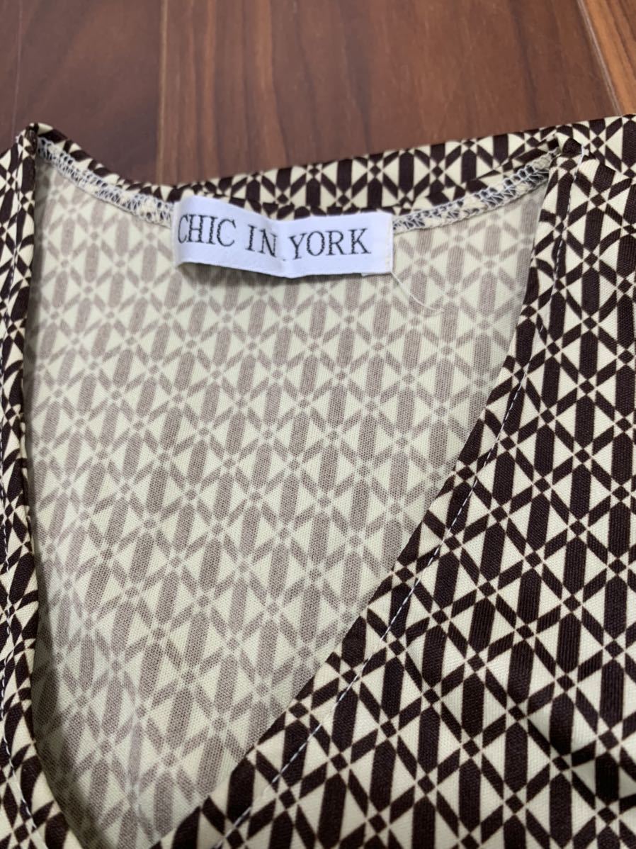 CHIC IN YORK ノースリーブ|PayPayフリマ