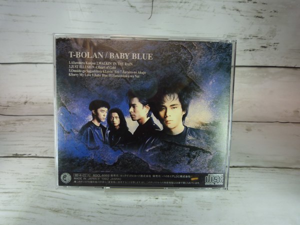 CD　 T-BOLAN 　　BABY BLUE　 ★名作「離したくはない」のアコースティックバージョン含む10曲入りのアルバム 　 C376_画像2