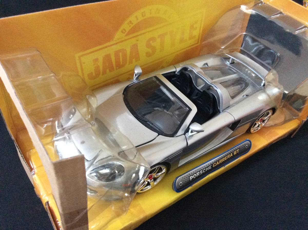 ミニカー Jada TOYS PORSCHE CARRERA GT 1/24 状態良好