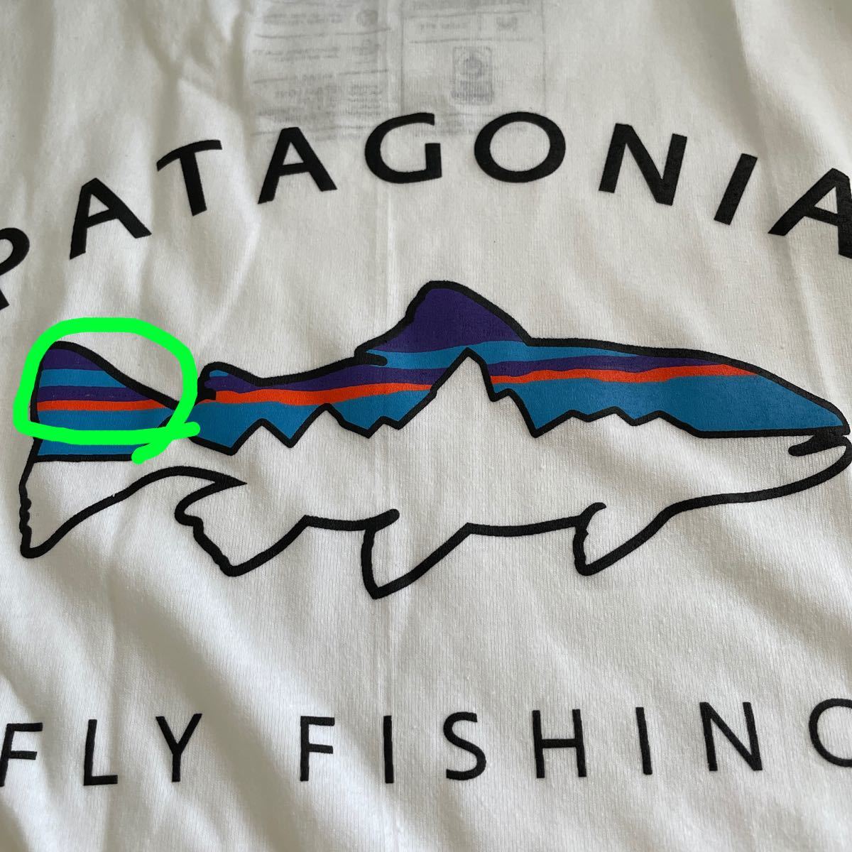 パタゴニア【Patagonia】フレームドフィッロイ　Tシャツ 白　Mサイズ 《訳あり品》
