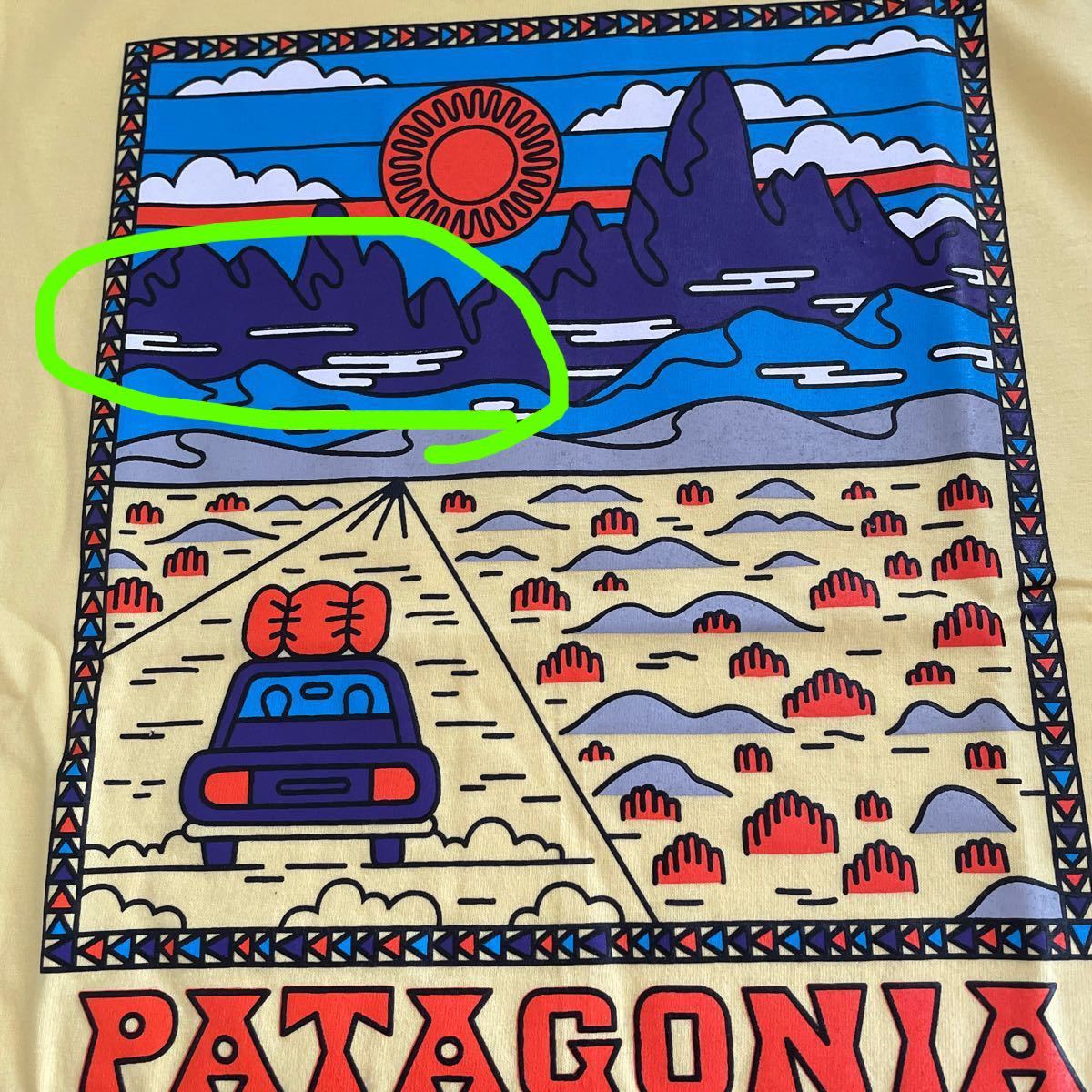 パタゴニア　【patagonia】 サミットロード　Tシャツ ライトイエロー　Sサイズ  《訳あり品》