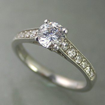 大切な 婚約指輪 エンゲージリング ダイヤモンド 0.8カラット プラチナ 鑑定書付 0.80ct Dカラー SI1クラス 3EXカット GIA 21893-1892 HKER*0.8 プラチナ台