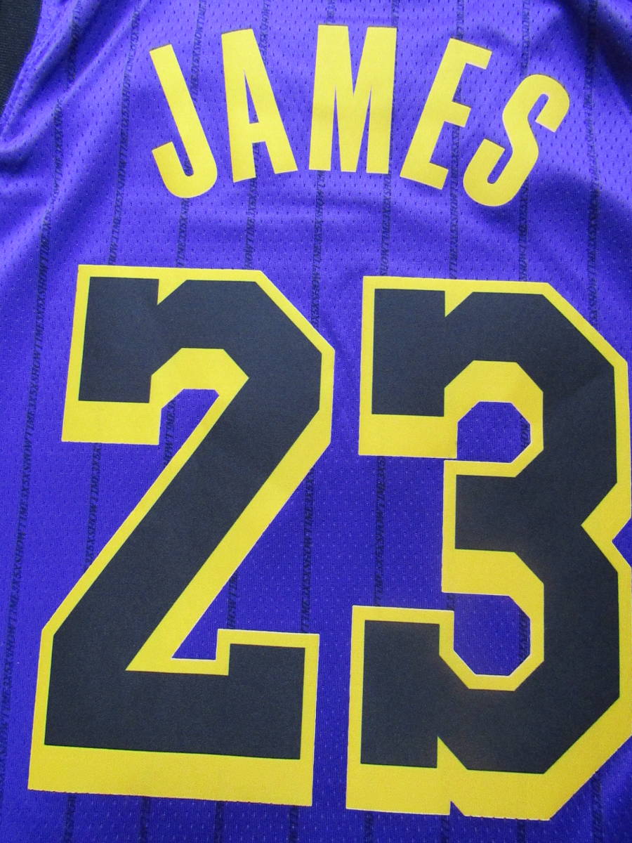 美品 NBA ラリー・ジョンソン シャーロット・ホーネッツ 美品 NBA ラリー・ジョンソン シャーロット・ホーネッツ
