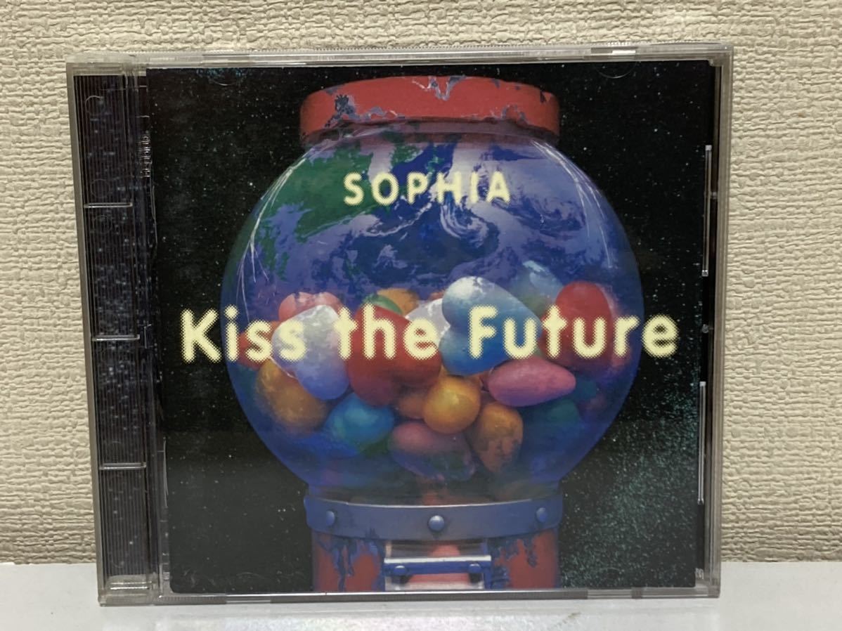 SOPHIA Kiss the Future A-10