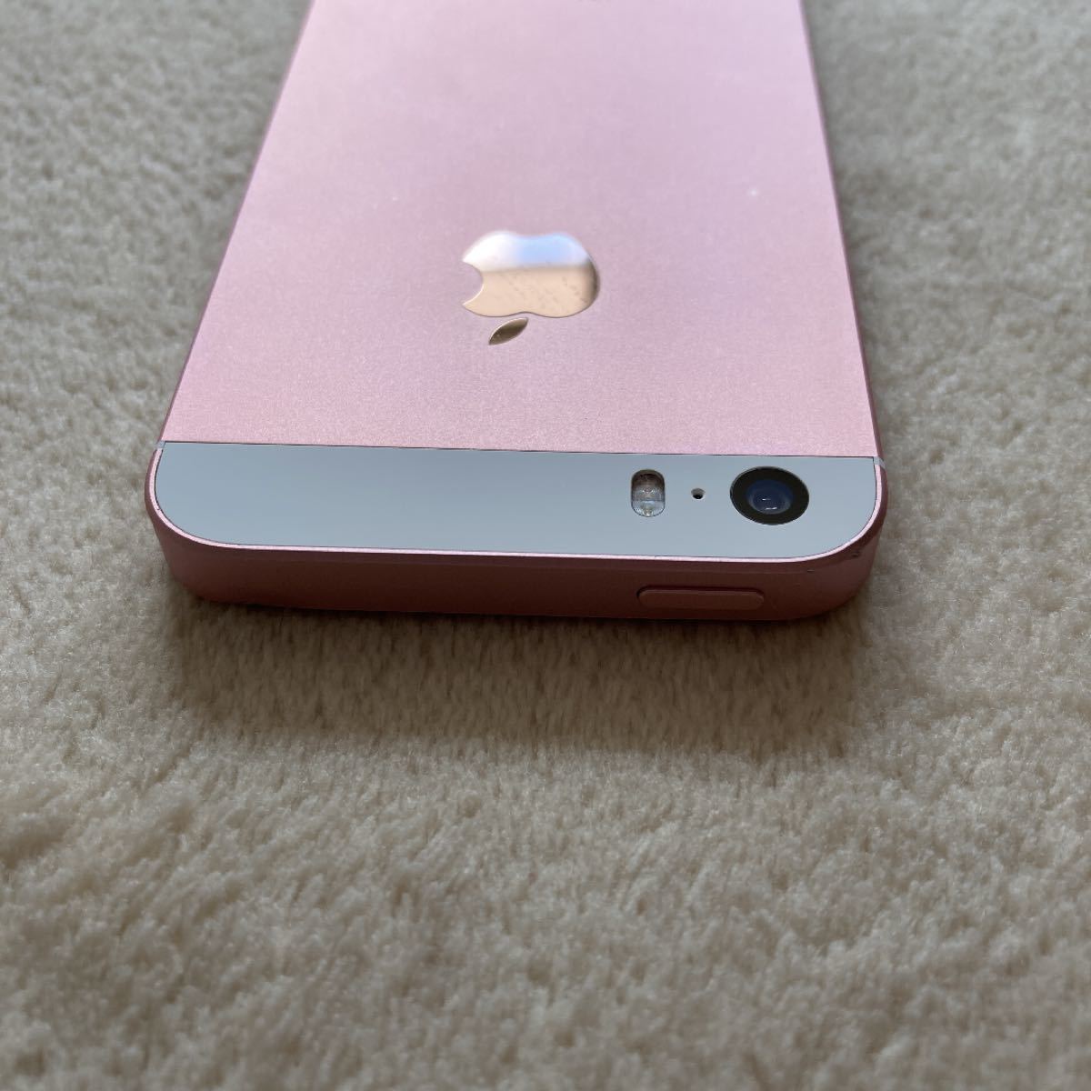 iPhone SE Rose Gold 32 GB UQ mobile - スマートフォン本体