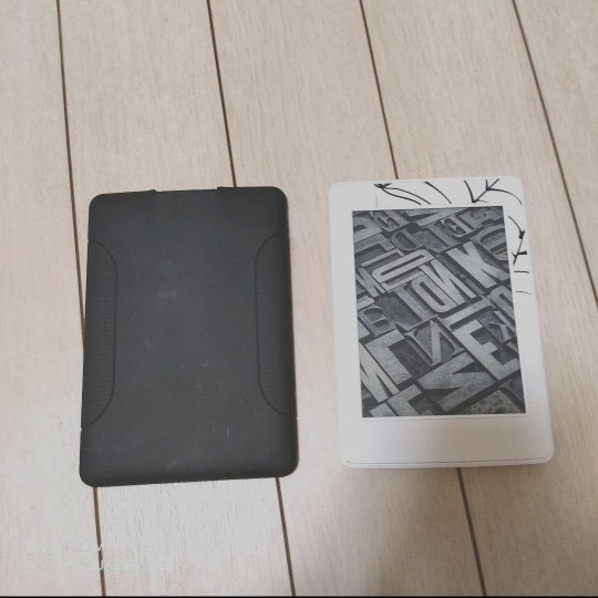 美品　Kindle Paperwhite　電子書籍リーダー