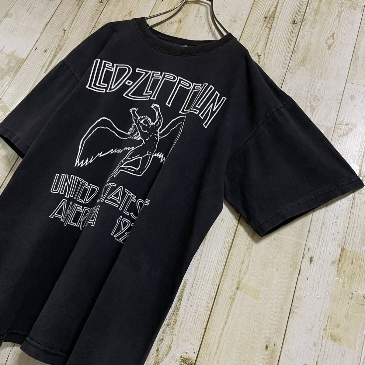 ギルダン レッド・ツェッペリン ビッグプリント コピーライト 2003年 正規品 ベビーウエイト バンドTシャツ バンT メタルTee L相当 古着