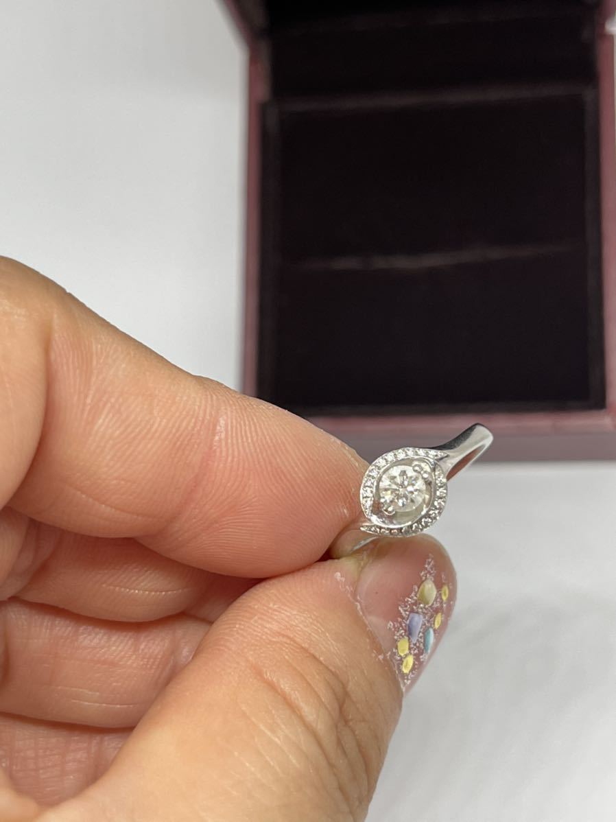 PT950 プラチナ指輪 ダイヤモンドリング　主石0.241ct 脇石0.032ct 重さ3.8g 11号_画像2