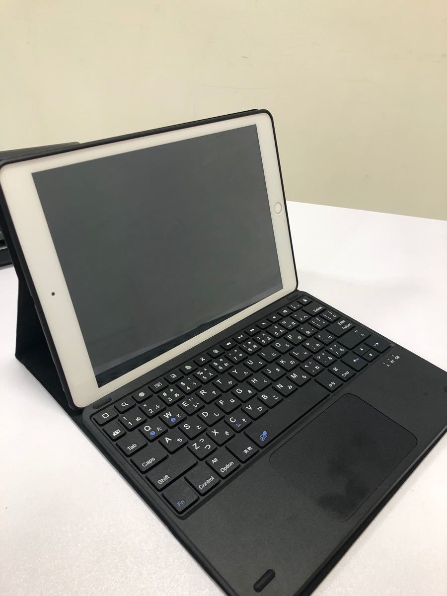 iPad第7世代 Wi-Fi 128G キーボードケース付き 限定値下げ