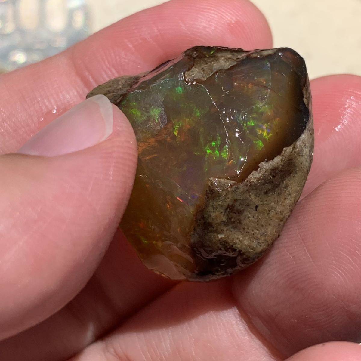 オパール原石71ct/遊色キラキラ~ | clinicamedicasantapaulina.com.br