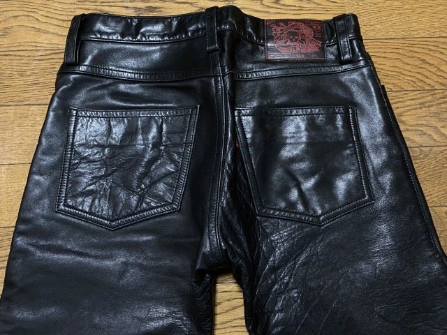 Yahoo!オークション - SKULL JEANS スカルジーンズ 牛革 レザー Yahoo!オークション - SKULL JEANS スカルジーンズ 牛革 レザー