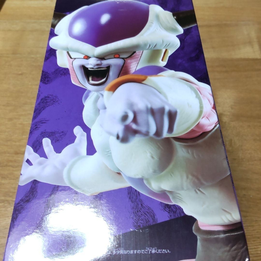 Paypayフリマ The Frieza フリーザ第二形態変身直前のフリーザをフィギュア化