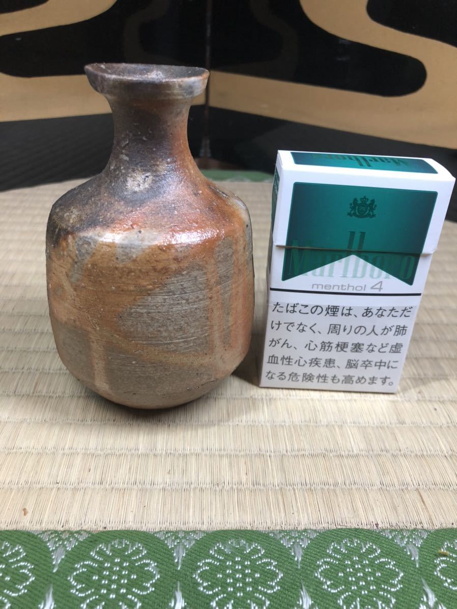 Yahoo!オークション - 備前焼 備前 徳利 山本陶秀 金彩 小徳利 Yahoo!オークション - 備前焼 備前 徳利 山本陶秀 金彩 小徳利