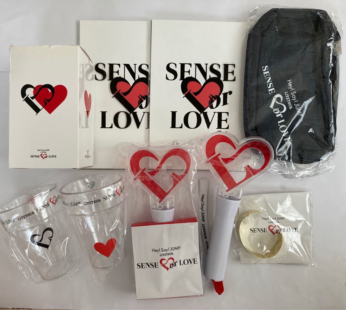 Hey Say JUMP LIVE TOUR SENSE or LOVE 公式グッズ7点セット｜PayPayフリマ