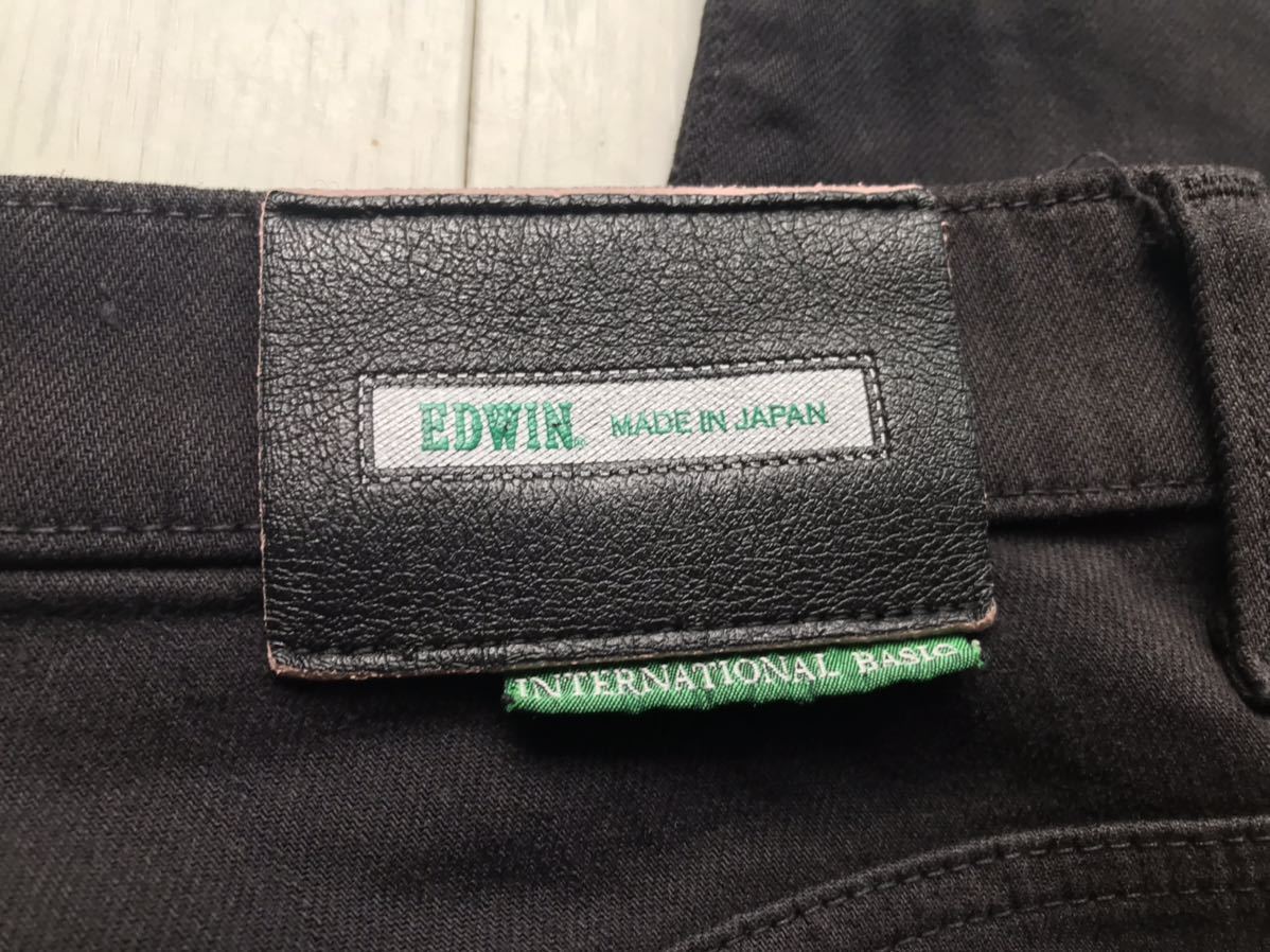 【即決】W31 EDWIN エドウィン ストレート　ブラックジーンズ　黒　インターナショナルベーシック　日本製　ストレッチ_画像2