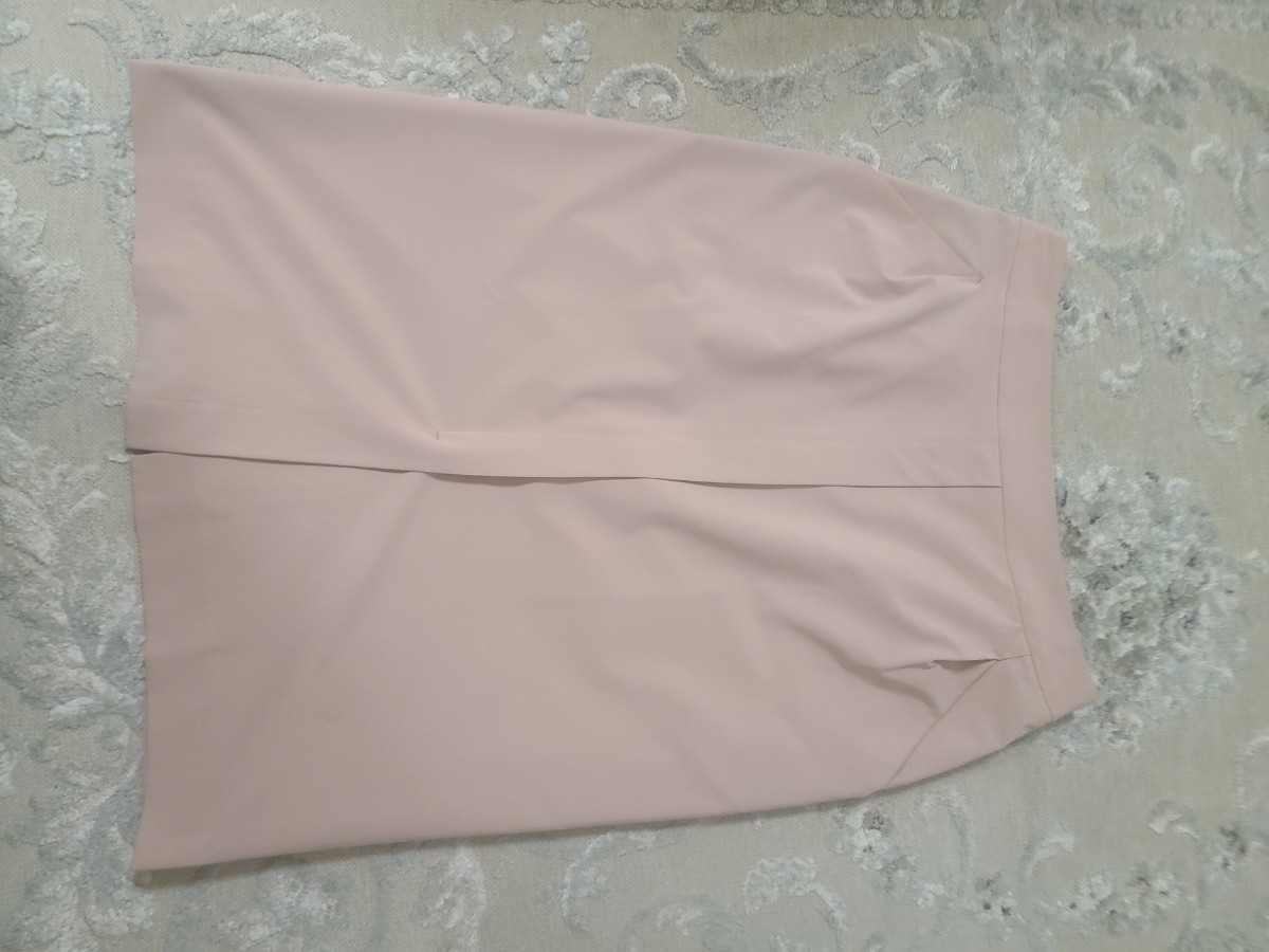 ユナイテッドアローズ　タイトスカート　40  　ピンク 　清楚な雰囲気　手洗い可能