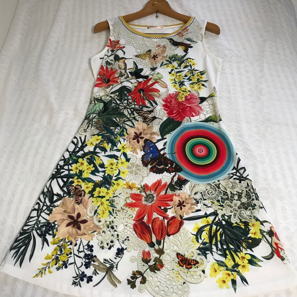 Paypayフリマ 101 Idees 花柄鳥と蝶モチーフ ノースリーブワンピース 春夏 レディース 2号 M Paypayフリマ 101 Idees 花柄鳥と蝶モチーフ ノースリーブワンピース 春夏 レディース 2号 M