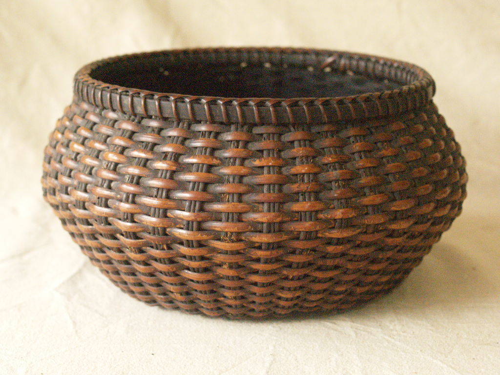 低価高評価 ヤフオク! - 明治 大正時代 漆塗竹編炭斗籠26cm 竹製 炭取 花... 国産正規品