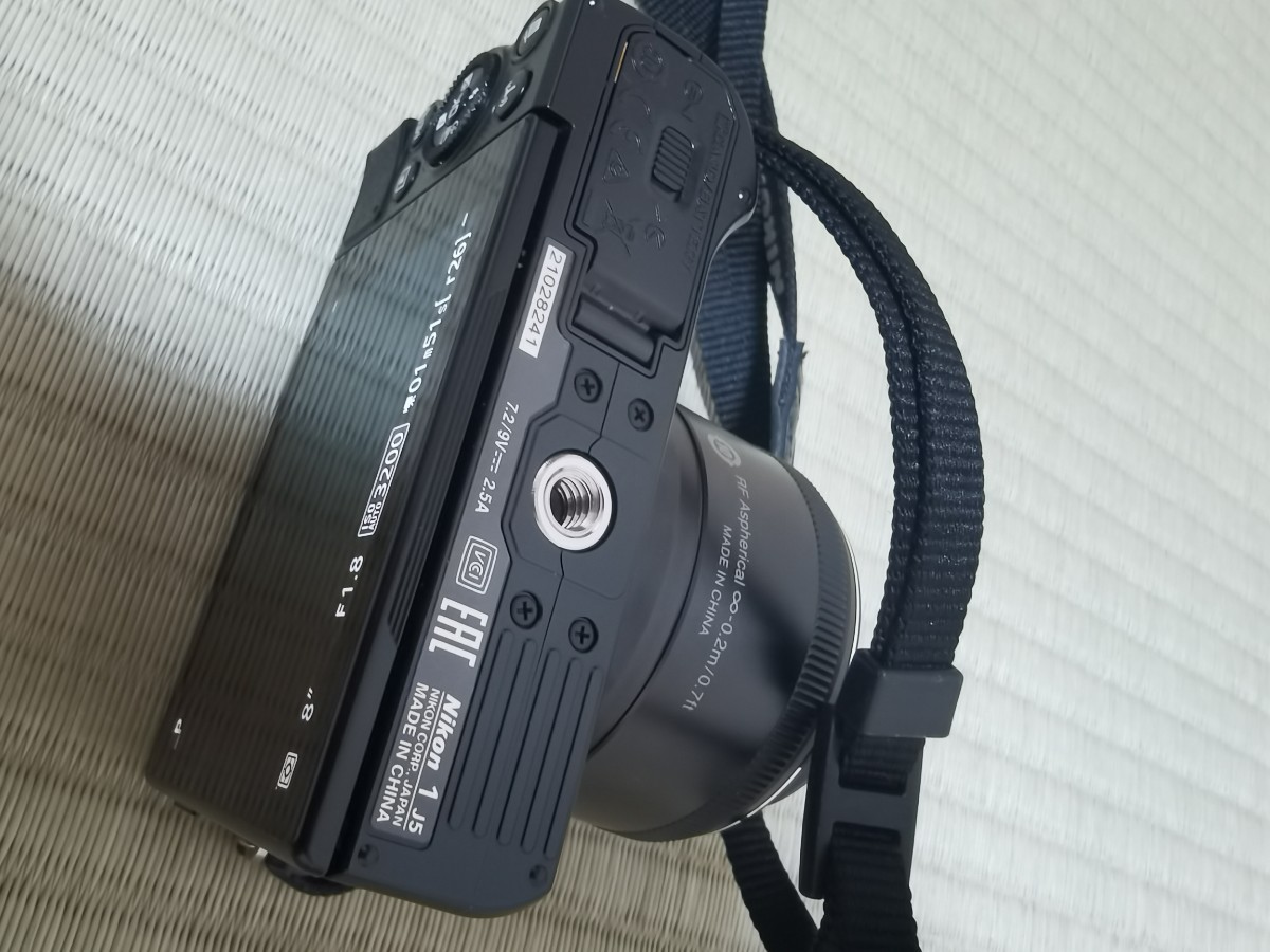 Paypayフリマ Nikon ミラーレス一眼 Nikon1 J5 ブラック 単焦点レンズセット Paypayフリマ Nikon ミラーレス一眼 Nikon1 J5 ブラック 単焦点レンズセット