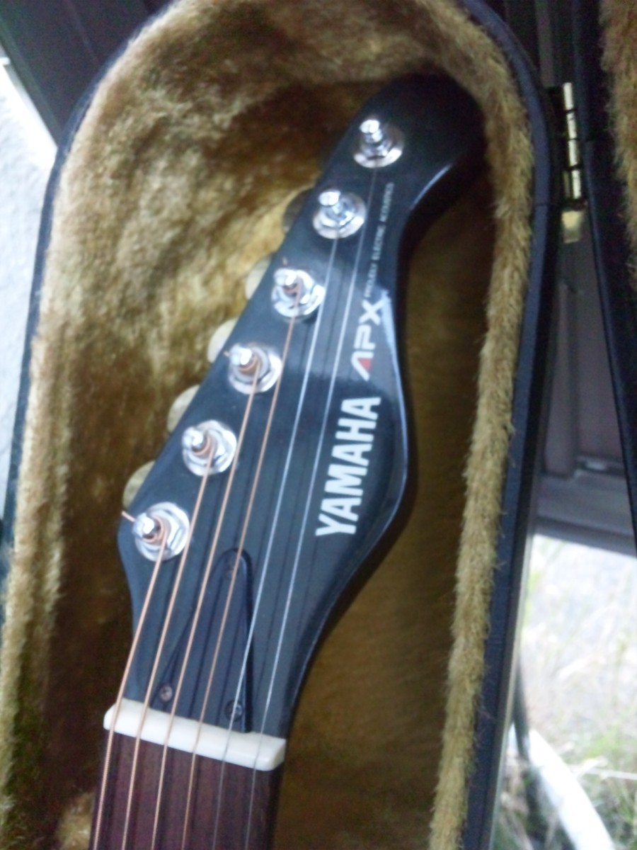 超美品 長渕剛 YAMAHA APX-6S ハードケース付き 超レア 超美品 長渕剛 YAMAHA APX-6S ハードケース付き 超レア