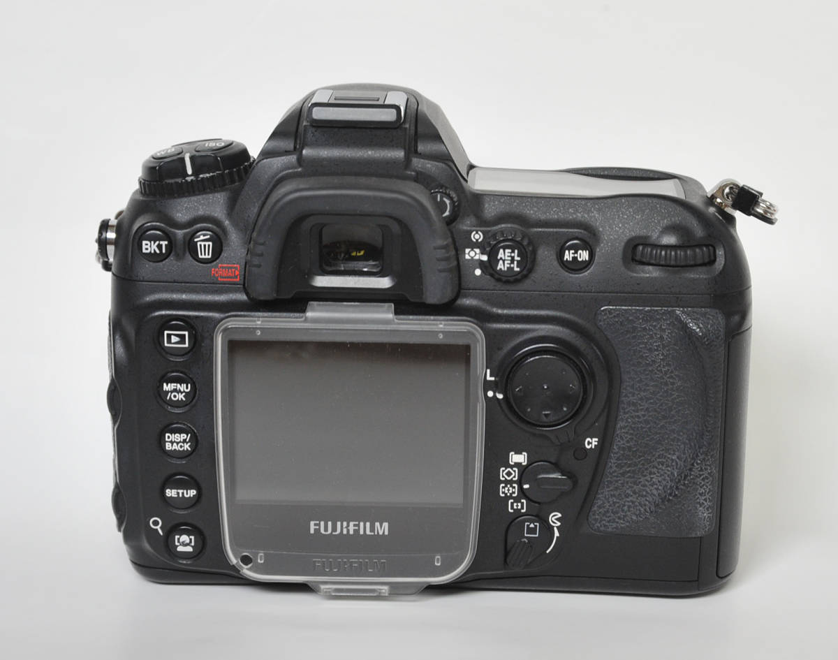 さらに値下げ! すぐに使える良品 FUJIFILM FinePix S5pro+ニコン さらに値下げ! すぐに使える良品 FUJIFILM FinePix S5pro+ニコン