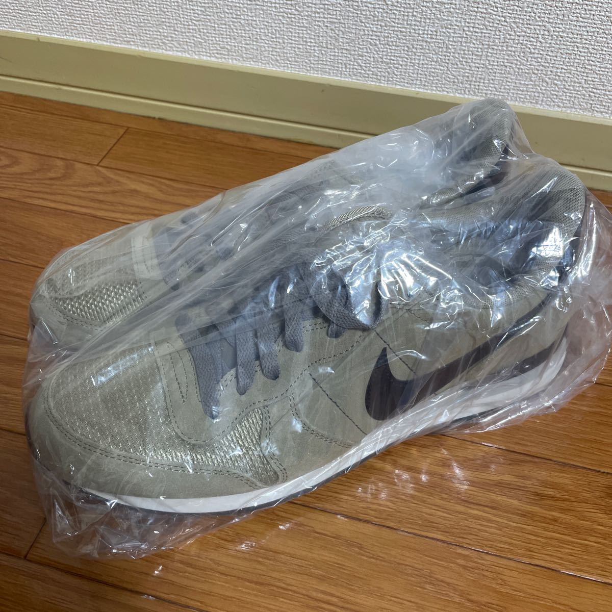 ナイキ インターナショナリスト レザー NIKE INTERNATIONALIST LEA 631755-201