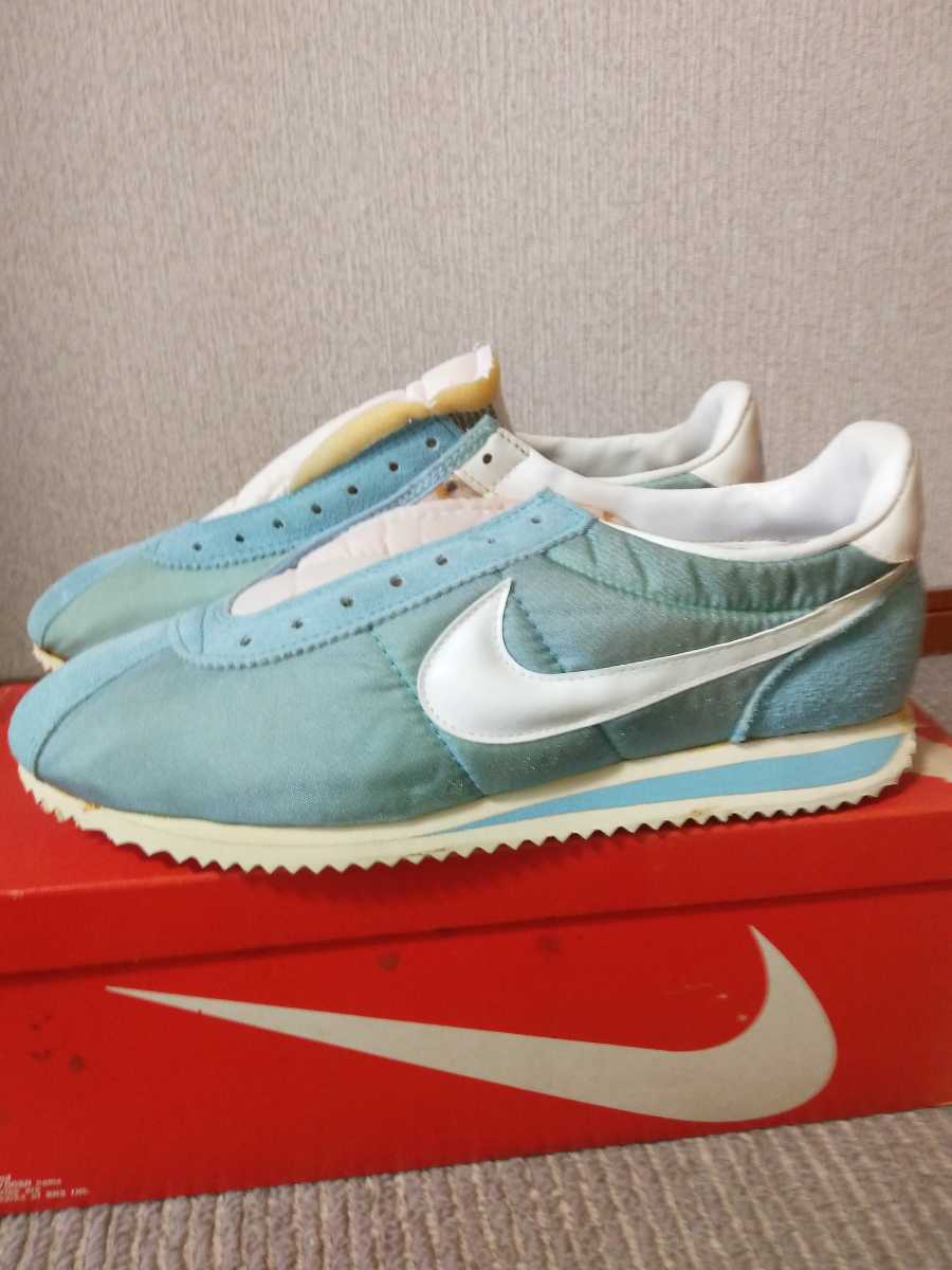 80sNIKE デッドストック ヴィンテージ ナイキ ナイロンコルテッツ-Ⅱ水色 7 サイズ25,5 右足焼け ひもシミ有り 箱付き 日本製の画像3